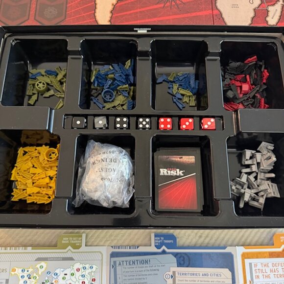 Parker Brothers Risk (Revised Edition) 2008 - Picture 4 of 12